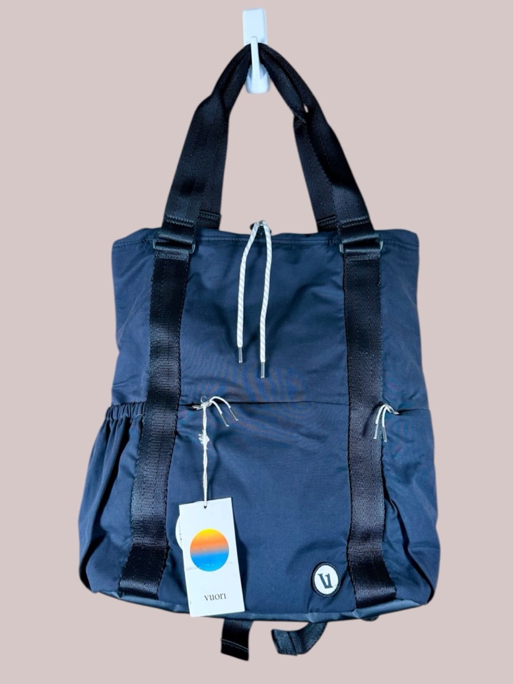 NWT Vuori V1 Convertible Black Sports Tote Backpack Bag UNISEX - Picture 3 of 9